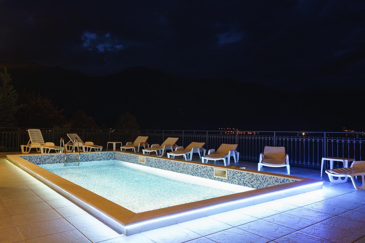 Villa Kosta Donji Morinj Ngoại thất bức ảnh