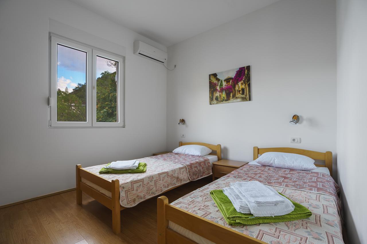 Villa Kosta Donji Morinj Ngoại thất bức ảnh