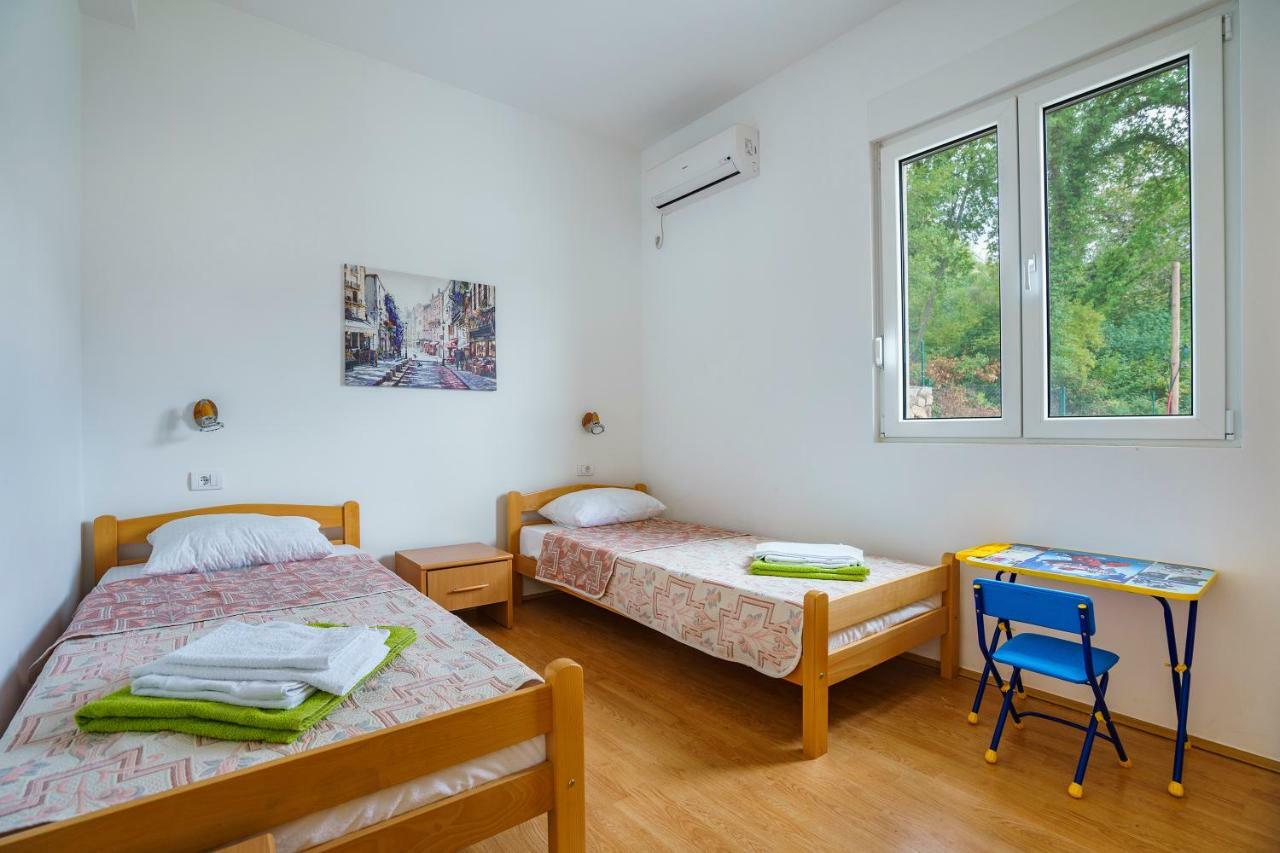 Villa Kosta Donji Morinj Ngoại thất bức ảnh