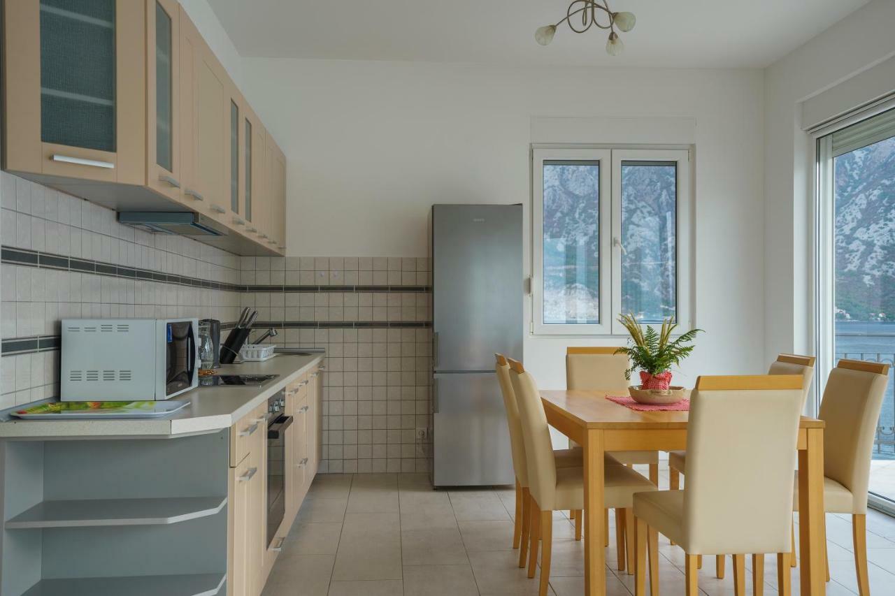 Villa Kosta Donji Morinj Ngoại thất bức ảnh
